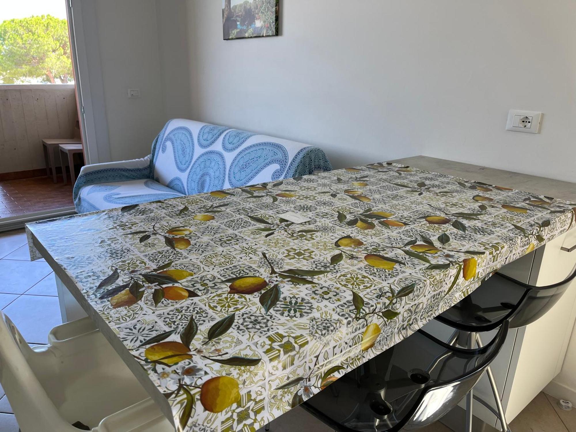 Signora Ruth - Aprilia Residence Aprilia Marittima Luaran gambar